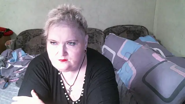 Lana555 live cam on StripChat