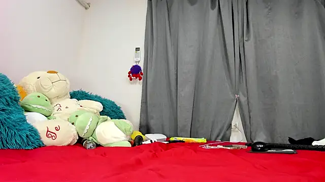vennuss19 live cam on StripChat