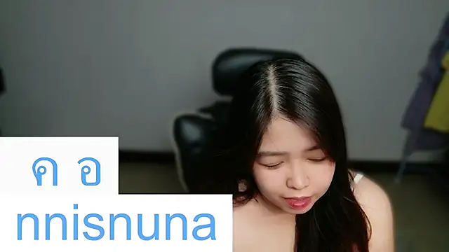 nunanunanuna live cam on StripChat