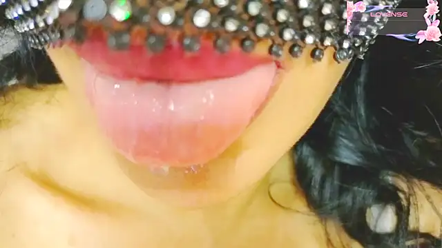 -TurkishLatina- live cam on StripChat