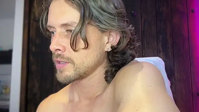 mcklister_kinky_feets webcam