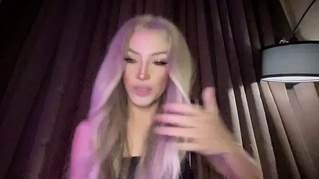 Alicegreenexx webcam