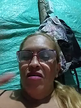 MOTHER_AND_SON09 webcam