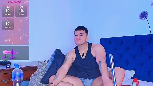 jeisonstark live cam on StripChat