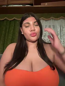 minakhalina (F teen) - show me your tits 1 min 😈