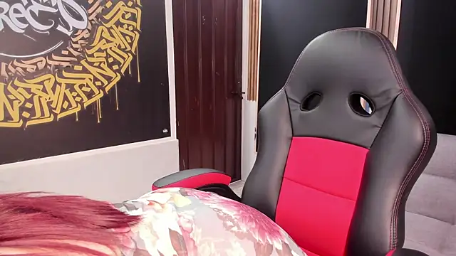 madelaine_blosson webcam