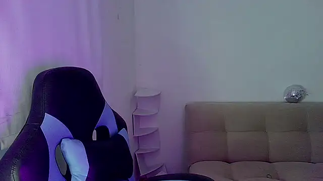 Lia_14_