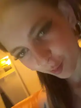 Alina-420