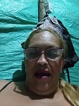 MOTHER_AND_SON09 webcam