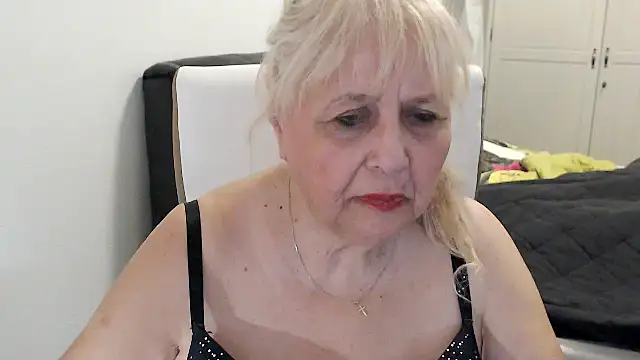 SusiLifeXXX live cam on StripChat