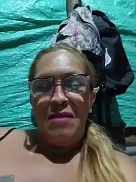MOTHER_AND_SON09 webcam