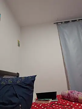 IrisBound live cam on StripChat
