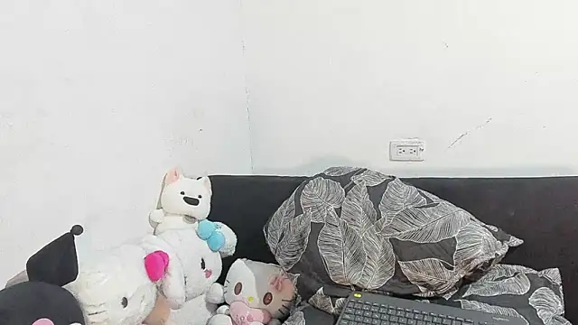 Eirlysx live cam on StripChat