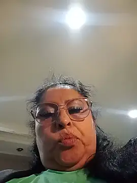 Keyla01_ webcam