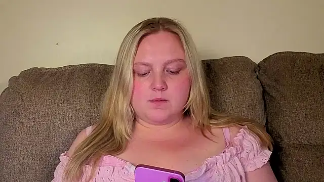 PhatAssBlond