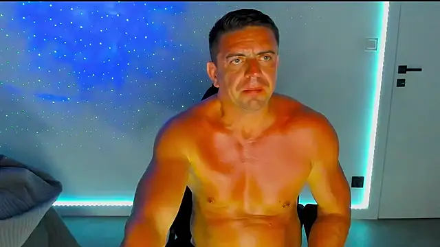 BadBoyVibes84 live cam on StripChat