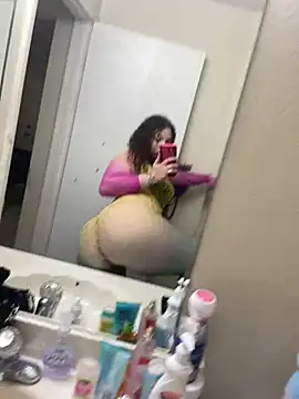 Nattiddlg live cam on StripChat