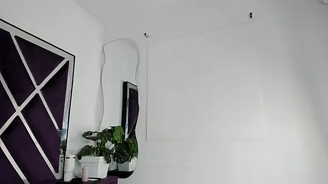 gigii79 live cam on StripChat