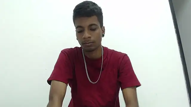 stevenosori live cam on StripChat