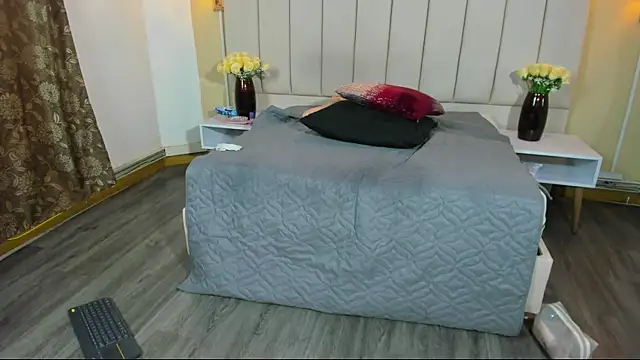 Miasinclare live sex cam