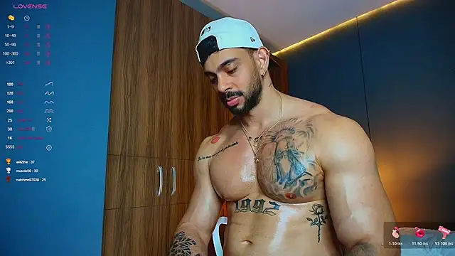 massimo_visconti (M young) - show ass and play with the hole