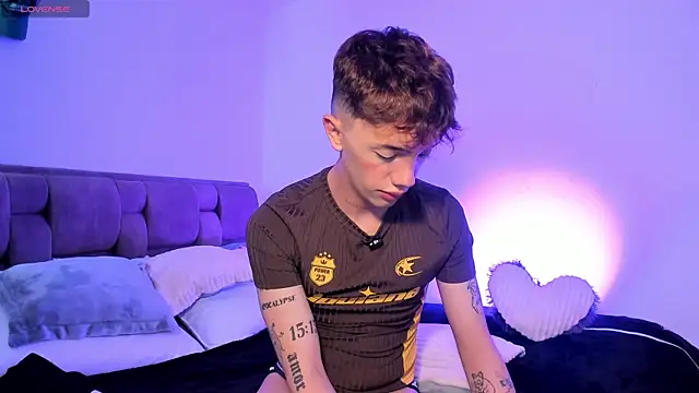 timothy_ros (M young) - destroy my ass hole