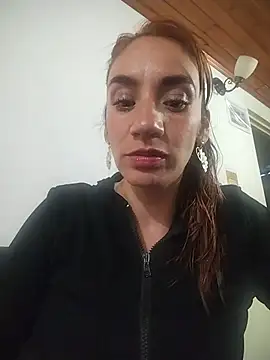 JessiDovee webcam