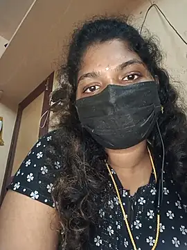 tamilsaisree live cam on StripChat