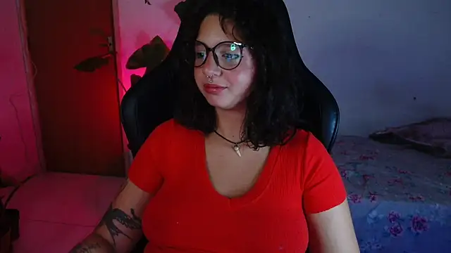myamillor live sex cam