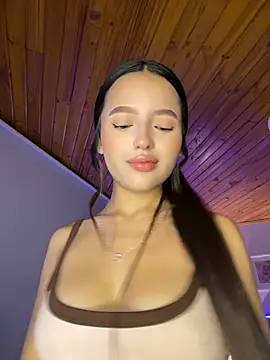 Sofia18_pinkk webcam