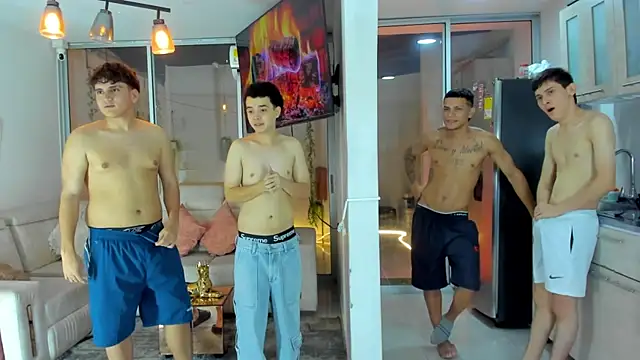 Houseofwarrios webcam