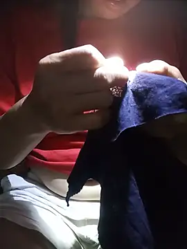jerry-xx live cam on StripChat