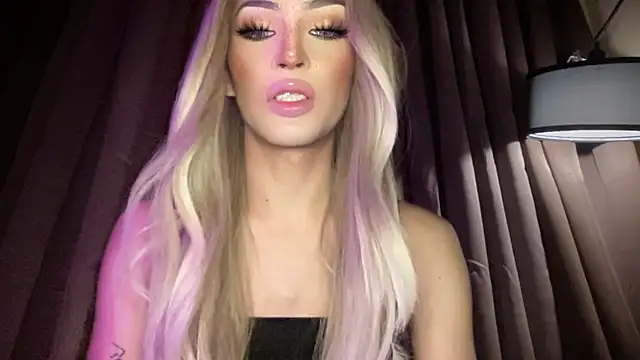 Alicegreenexx webcam
