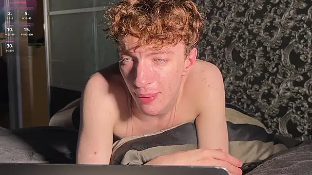 vogueslay webcam