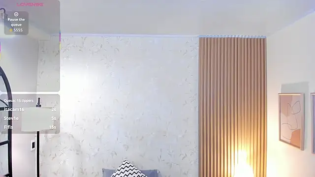 aliceandsia webcam
