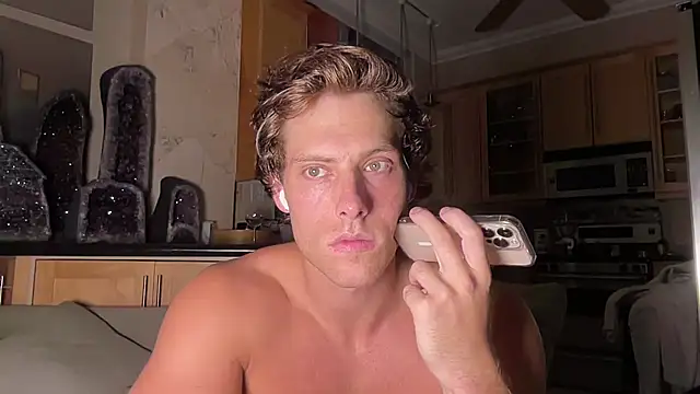 alex_islivee webcam