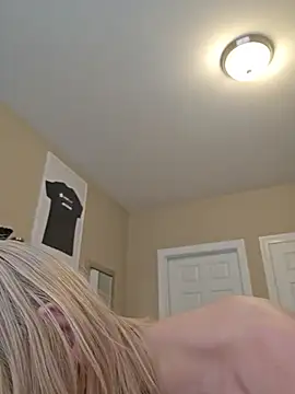 AmethystFoxx webcam