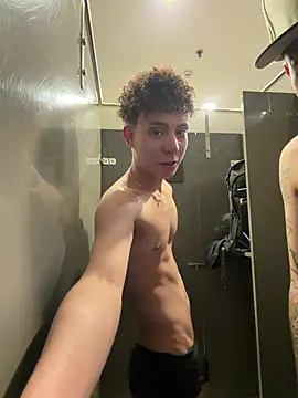 yoursexyjose live cam