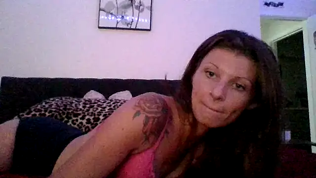 LusciousItaliaaa live sex cam