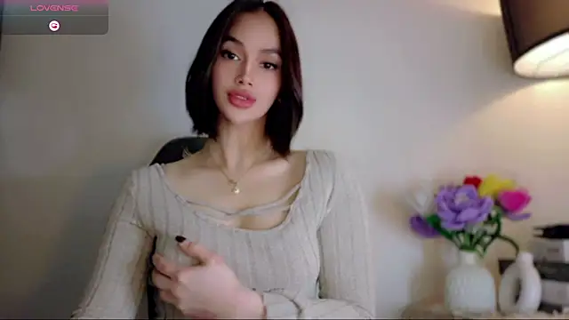 Anna_HollyDoll live sex cam
