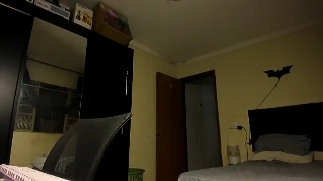 sexyflight (Ask my age) - cumgoal