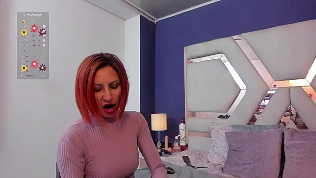 Sara_Evaanns webcam
