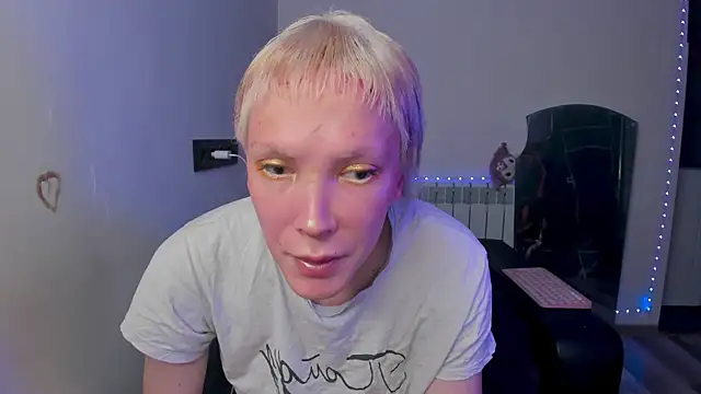 Модель: Lyricca
