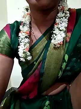 Kavya5500 Live Webcam on Stripchat