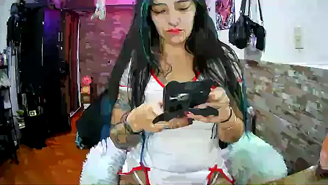 AngelaQueen_ live cam on StripChat