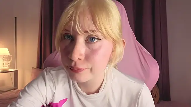 Gin_Lilah webcam
