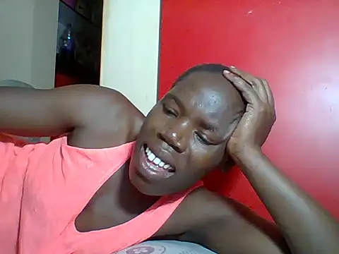Blacksexyqueen24 live cam on StripChat