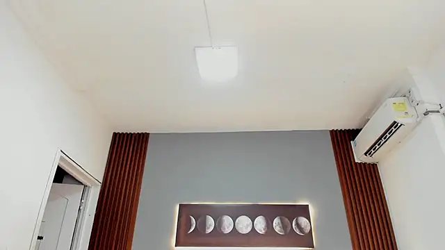 Lois_stone webcam