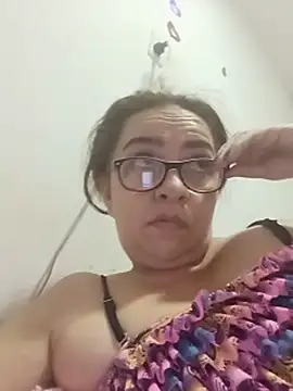 tany90 live cam on StripChat