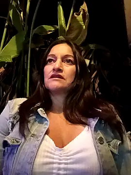 SAMMY_30- live cam on StripChat
